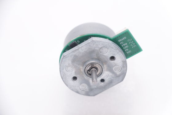 উচ্চ দক্ষতা 16.7W 17265RPM 27mm ব্রাশহীন ডিসি মোটর 18V ফ্যাসিয়াল বন্দুকের জন্য